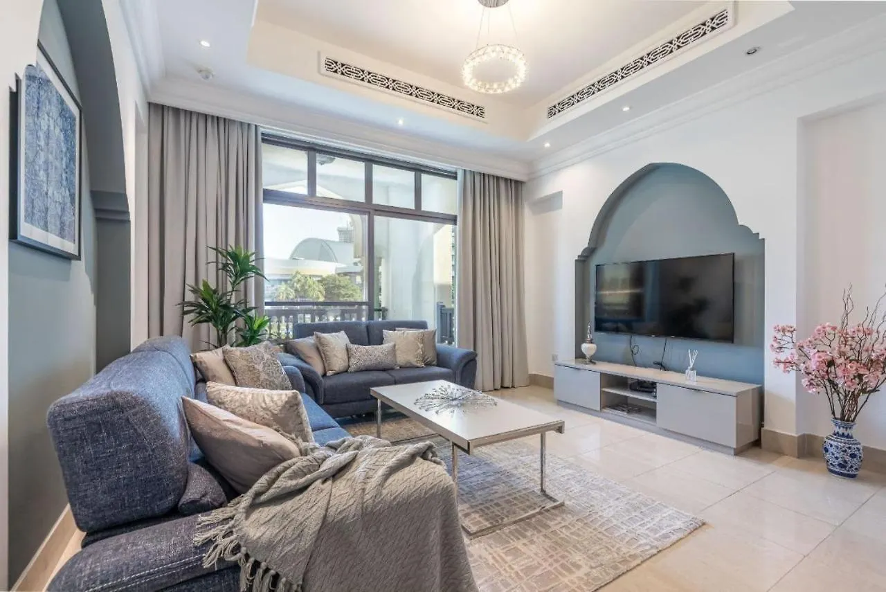 1Bdr Apartment With Burj Khalifa View I Walking Distance To Dubai Mall I Tajeer