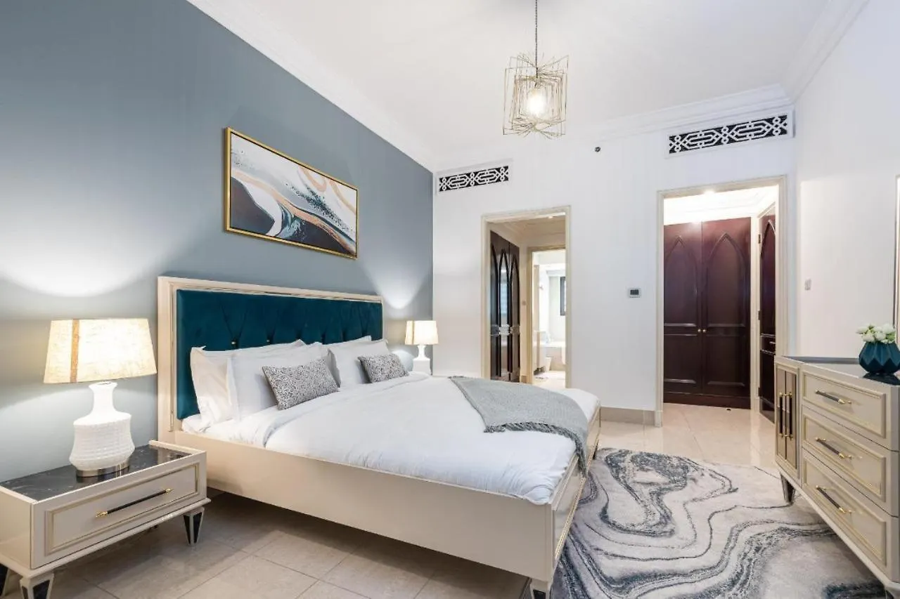1Bdr Apartment With Burj Khalifa View I Walking Distance To Dubai Mall I Tajeer 0*,